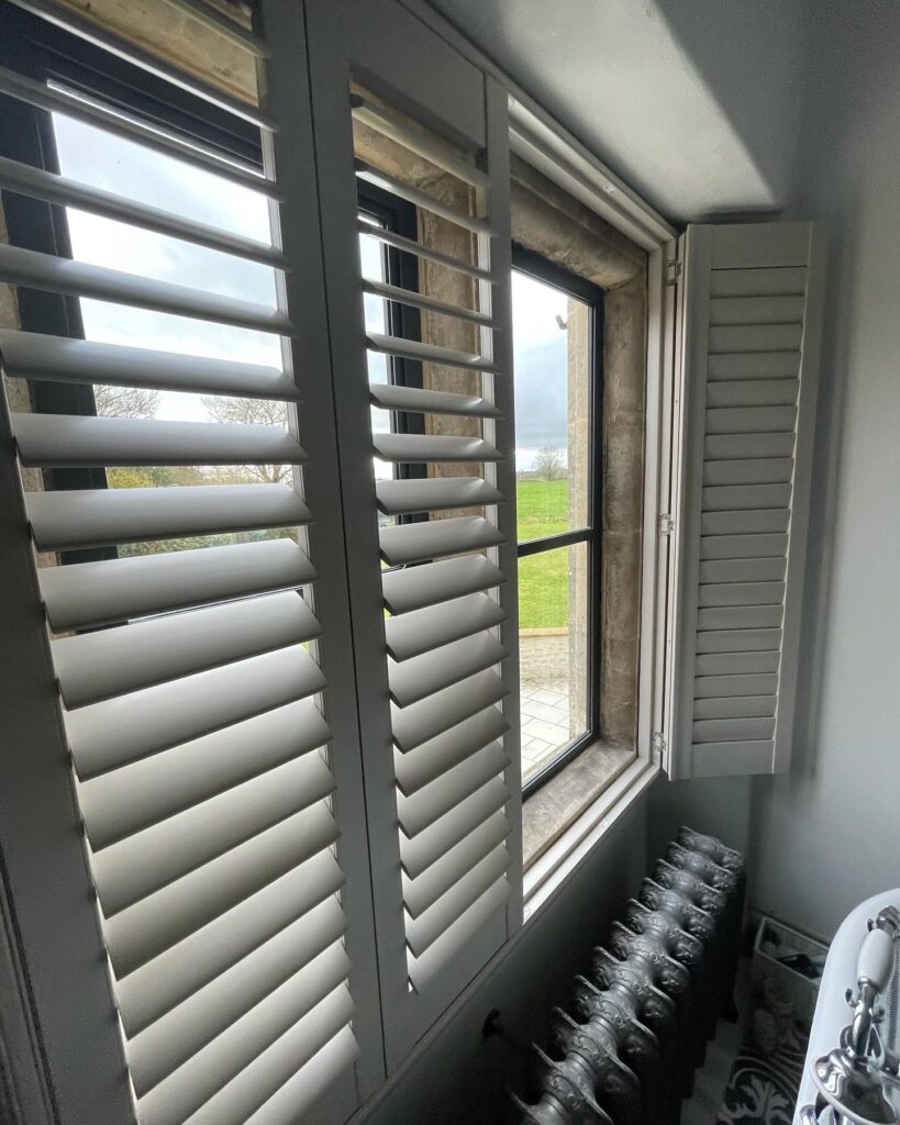 Angled view of blinds